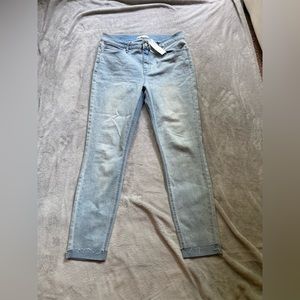 Harper Heritage Light Wash Skinny Jeans